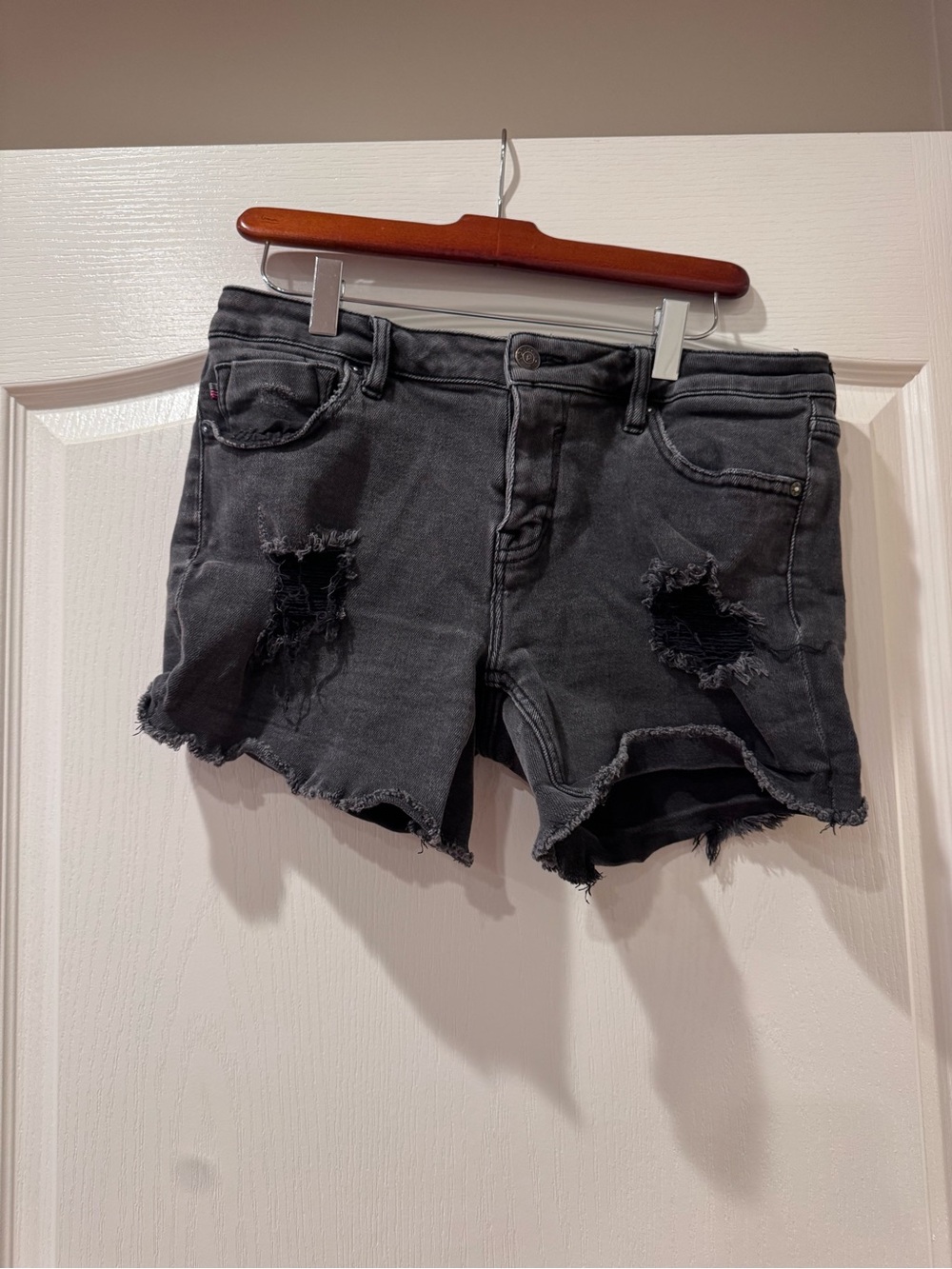 Vigoss Black Distressed Denim Cutoff Shorts